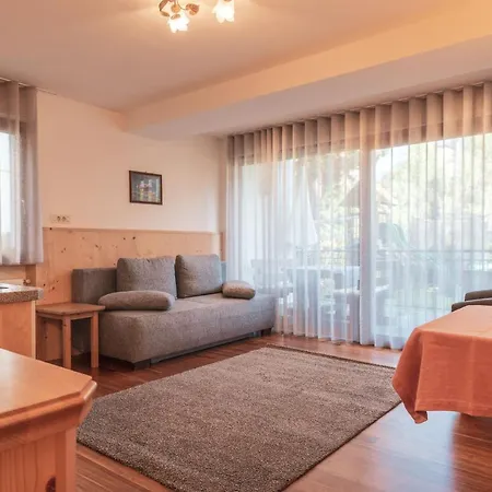 Garni Residence Trocker-3